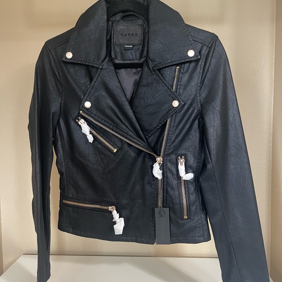 Blank NYC blackened rose leather jacket, size xs. NWT - Picture 2 of 6